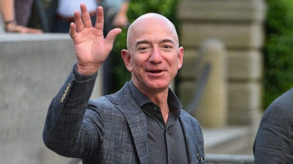 Jeff Bezos became the richest person with a record fortune of $211 billion