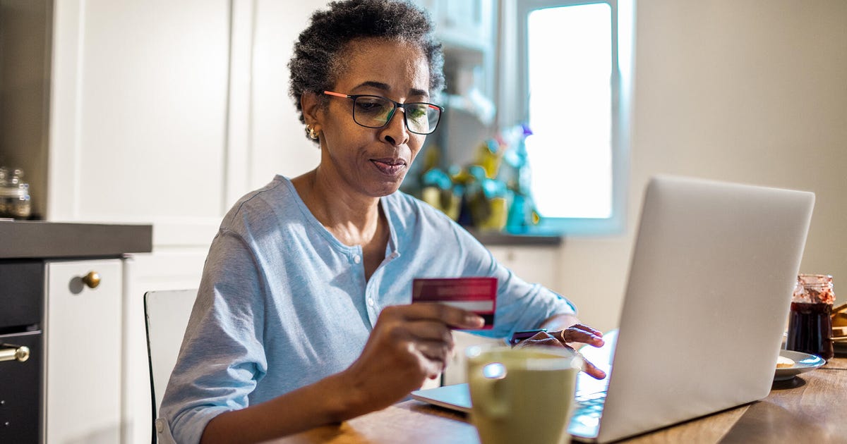 The Worst Credit Card Mistakes You Should Stop Making We'll break down how to change these common credit card bad habits to help prevent serious financial consequences.